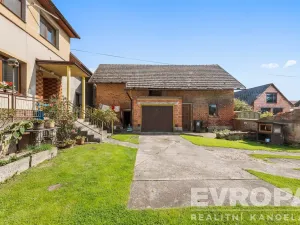 Prodej rodinného domu, Podhorní Újezd a Vojice - Vojice, 157 m2