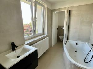 Pronájem bytu 4+kk, Frýdek-Místek, K Rovni, 94 m2