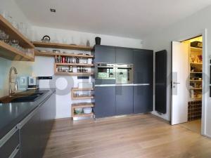 Prodej rodinného domu, Praha - Dolní Chabry, Počeradská, 332 m2