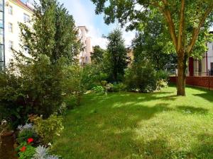 Pronájem bytu 1+kk, Praha - Holešovice, U Uranie, 26 m2