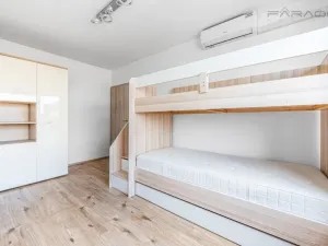 Prodej rodinného domu, Praha, Sukovská, 136 m2