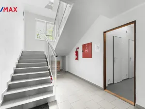 Pronájem bytu 3+1, Holice, Ottmarova, 68 m2