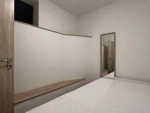Pronájem bytu 1+kk, Ostrava - Martinov, Kamenná, 33 m2