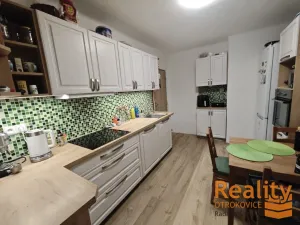 Prodej rodinného domu, Zlín - Salaš, 160 m2