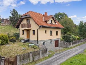 Prodej rodinného domu, Tisová, 180 m2