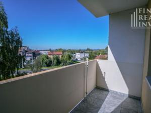 Prodej bytu 3+1, Uherské Hradiště - Jarošov, 73 m2