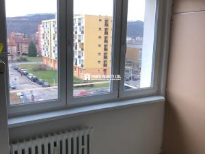 Pronájem bytu 1+1, Beroun, Karla Čapka, 35 m2