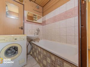 Prodej bytu 2+1, Staré Město, Za Radnicí, 55 m2