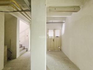 Pronájem obchodního prostoru, Chvaletice, 9. května, 160 m2