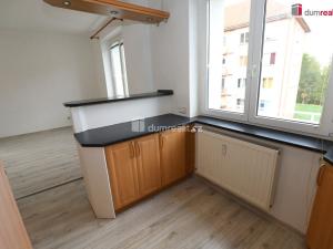 Pronájem bytu 2+1, Sokolov, Heyrovského, 55 m2