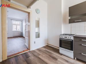 Pronájem bytu 1+1, Praha - Holešovice, Letohradská, 40 m2