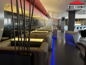 Pronájem restaurace, Frýdek-Místek, Pionýrů, 2690 m2