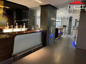 Pronájem restaurace, Frýdek-Místek, Pionýrů, 2690 m2