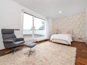 Prodej rodinného domu, Praha - Dejvice, 219 m2