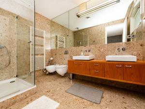 Prodej rodinného domu, Praha - Dejvice, 219 m2