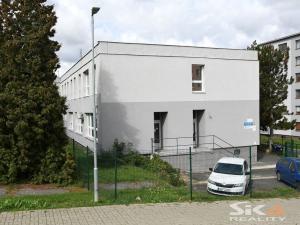 Pronájem komerční nemovitosti, Louny, Kosmonautů, 30 m2
