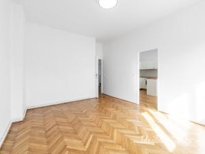 Pronájem bytu 3+kk, Praha - Dejvice, Komornická, 78 m2
