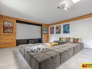 Prodej rodinného domu, Andělská Hora, 350 m2