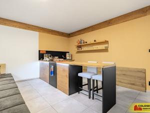 Prodej rodinného domu, Andělská Hora, 350 m2