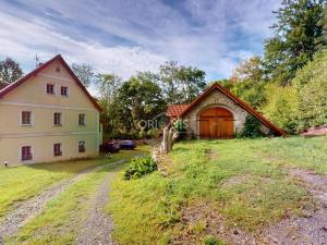 Prodej vícegeneračního domu, Okounov - Oslovice, 600 m2
