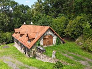 Prodej vícegeneračního domu, Okounov - Oslovice, 600 m2