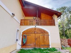 Prodej vícegeneračního domu, Okounov - Oslovice, 600 m2