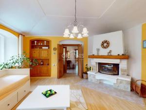 Prodej vícegeneračního domu, Okounov - Oslovice, 600 m2