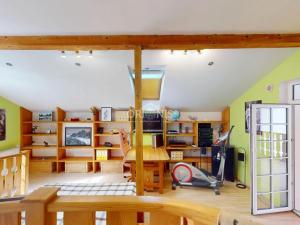 Prodej vícegeneračního domu, Okounov - Oslovice, 600 m2