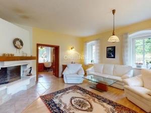 Prodej vícegeneračního domu, Okounov - Oslovice, 600 m2