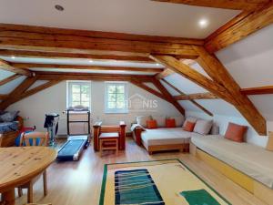 Prodej vícegeneračního domu, Okounov - Oslovice, 600 m2
