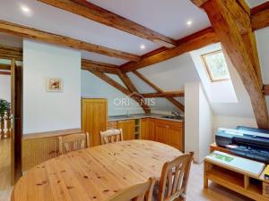 Prodej vícegeneračního domu, Okounov - Oslovice, 600 m2