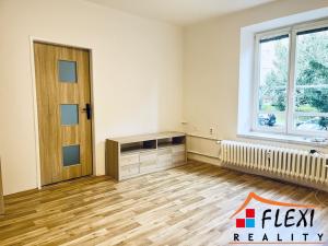 Pronájem bytu 2+1, Ostrava, Budovatelská, 56 m2