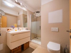 Prodej bytu 4+kk, Praha - Libeň, Nad Okrouhlíkem, 94 m2