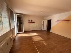 Prodej bytu 3+1, Plzeň, Brněnská, 82 m2