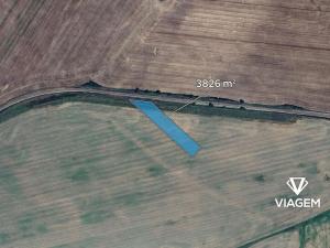 Prodej podílu pole, Lochovice, 1913 m2