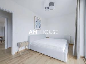 Pronájem bytu 3+kk, Praha - Karlín, Pernerova, 90 m2