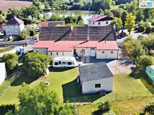 Prodej komerční nemovitosti, Dolce, 471 m2