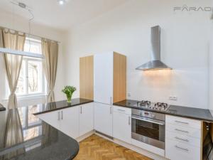 Pronájem bytu 3+1, Praha - Vinohrady, Mánesova, 105 m2