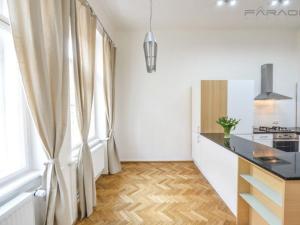 Pronájem bytu 3+1, Praha - Vinohrady, Mánesova, 105 m2