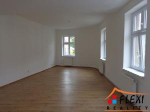 Pronájem bytu 2+kk, Ostrava, Korunní, 80 m2