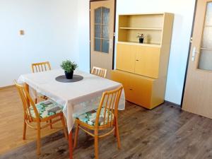 Pronájem bytu 3+1, Český Krumlov - Domoradice, 78 m2