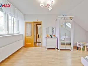 Prodej rodinného domu, Suchdol - Vysoká, 256 m2