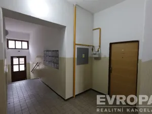 Prodej bytu 3+kk, Pardubice - Zelené Předměstí, Železničního pluku, 70 m2