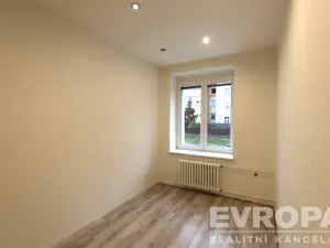 Prodej bytu 3+kk, Pardubice - Zelené Předměstí, Železničního pluku, 70 m2