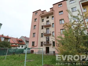 Prodej bytu 3+kk, Pardubice - Zelené Předměstí, Železničního pluku, 70 m2