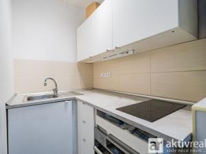 Prodej bytu 1+kk, Mělník, Pod Vrchem, 30 m2