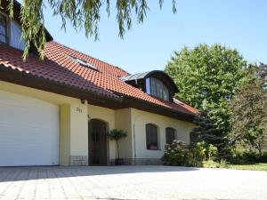 Prodej vícegeneračního domu, Olšany, 392 m2