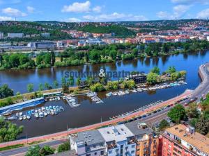 Pronájem bytu 1+kk, Praha - Podolí, Sinkulova, 35 m2