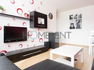Pronájem bytu 2+kk, Praha - Michle, Hodonínská, 42 m2
