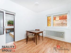 Pronájem bytu 2+1, Praha - Dubeč, K pastvinám, 46 m2